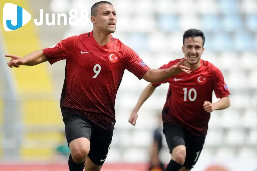 U17 Thổ Nhĩ Kỳ được đánh giá cao hơn trong trận đấu này U17 Thổ Nhĩ Kỳ được đánh giá cao hơn trong trận đấu này